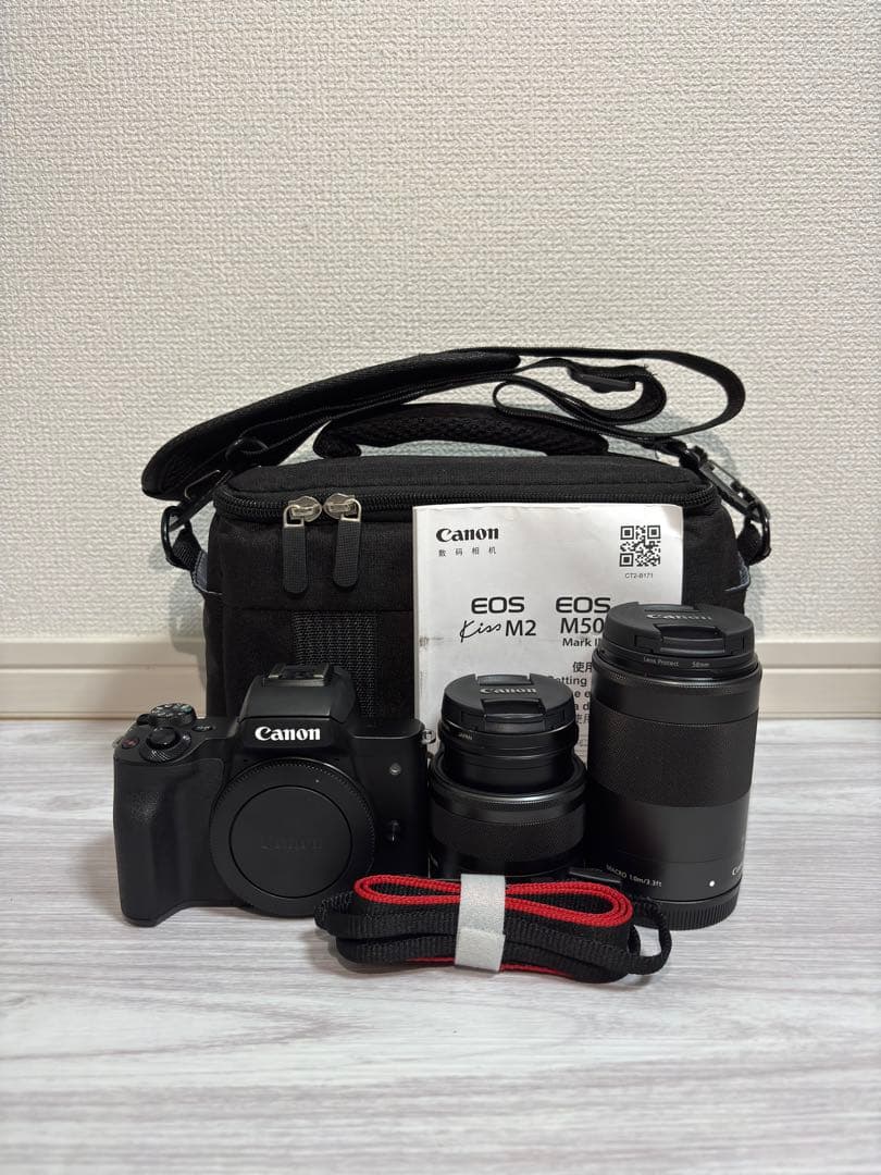 【美品】ミラーレスカメラEOS Kiss M2 EOS Kiss M2 ミラーレス一眼カメラ ダブルズームキット ブラック